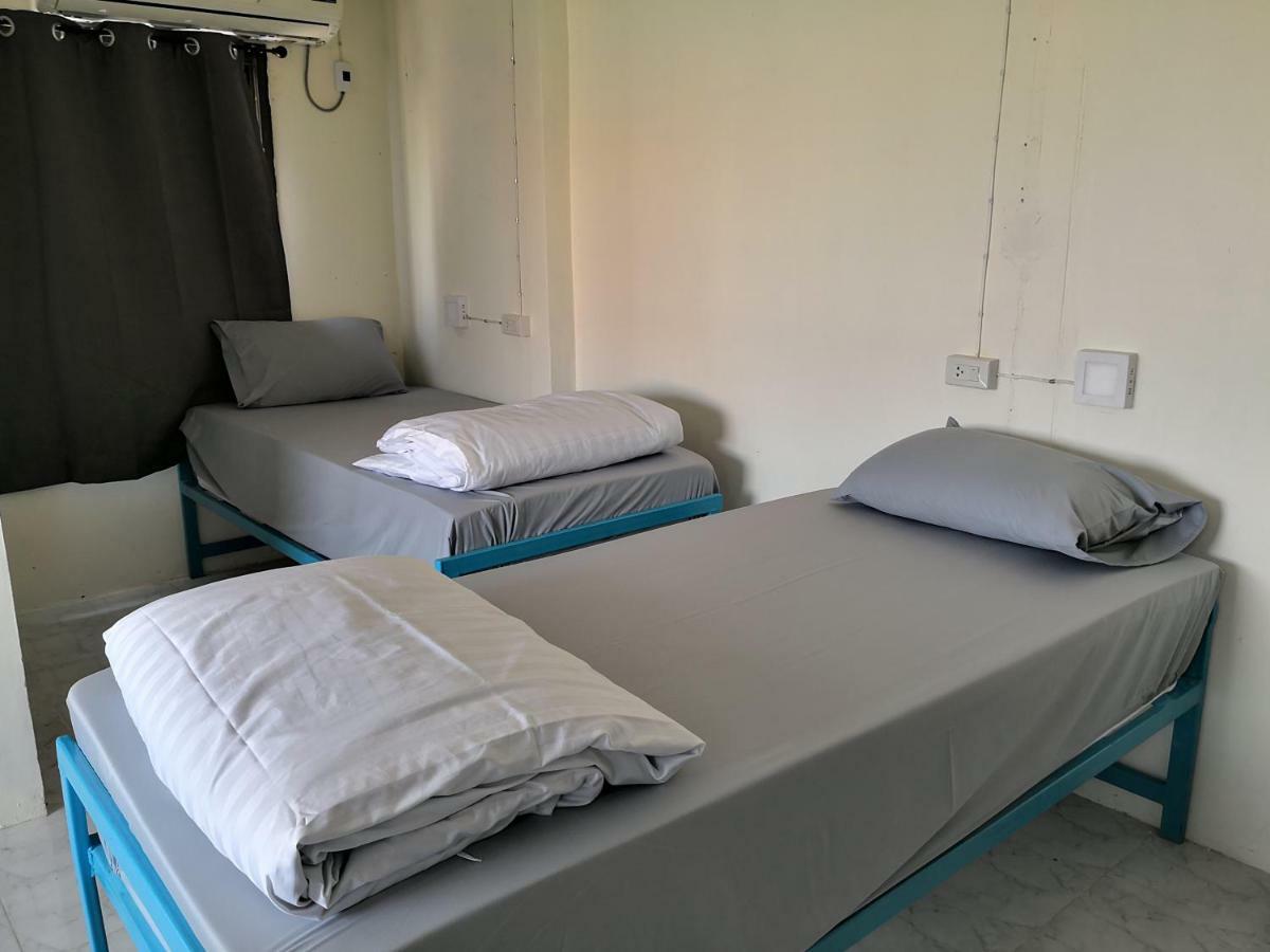 Purple Monkey Backpackers Chiang Mai Hostel Εξωτερικό φωτογραφία