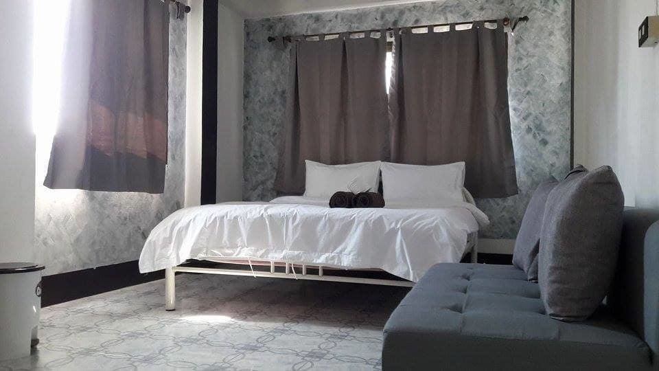 Purple Monkey Backpackers Chiang Mai Hostel Εξωτερικό φωτογραφία